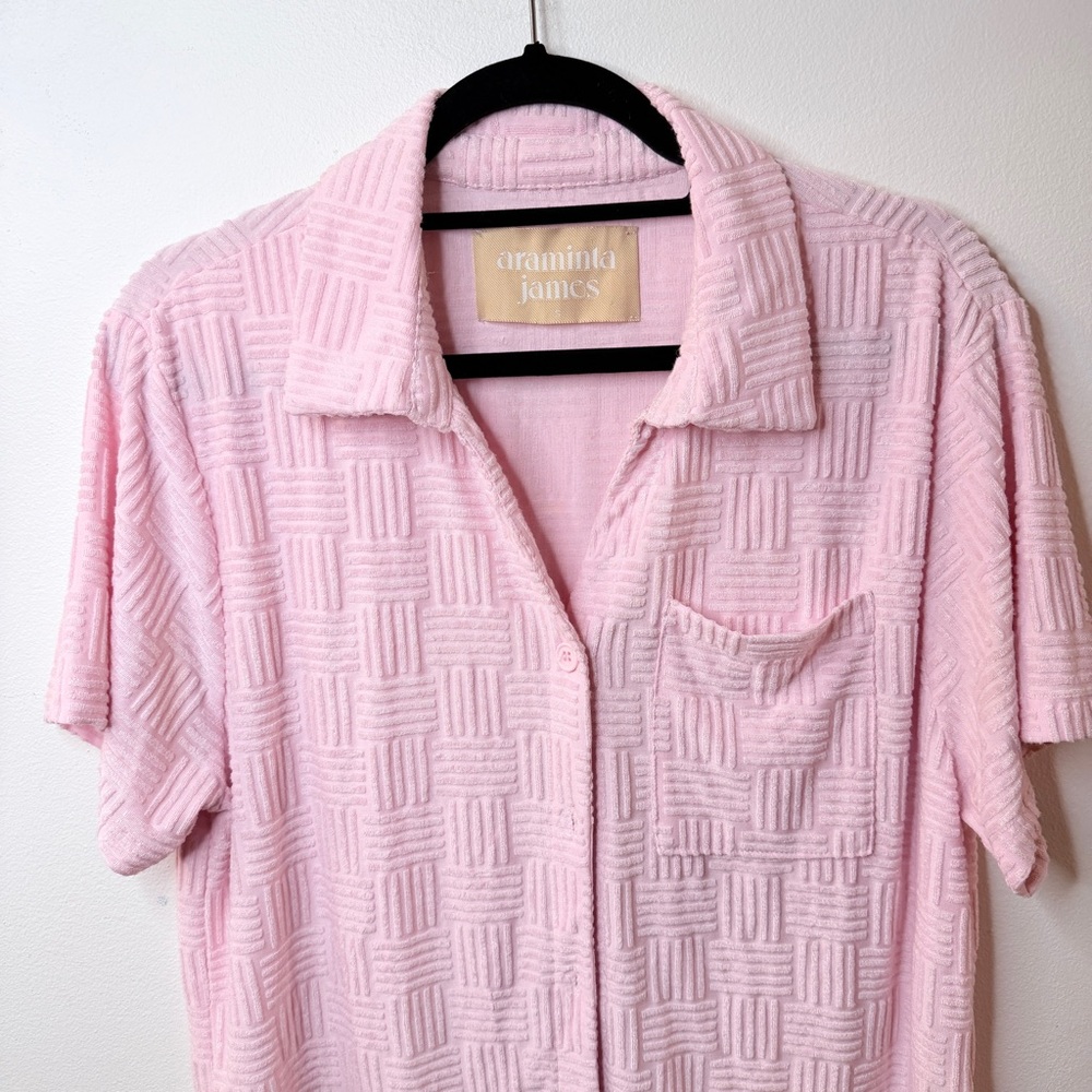 Araminta James Pink Textured Terry Cloth Button Up Shirt Size Small - Picture 2 of 10